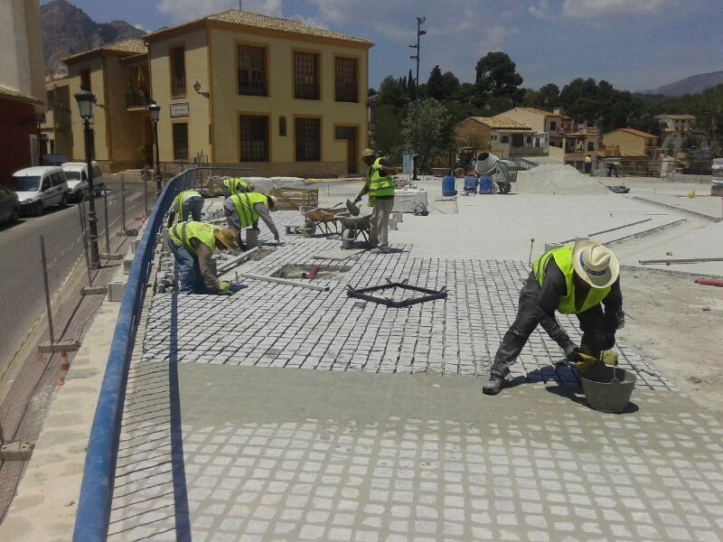 Remodelación Plaza Ermita de Polop